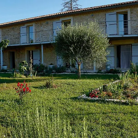 Le Jaccaranda Saint-Paul-les-Fonts