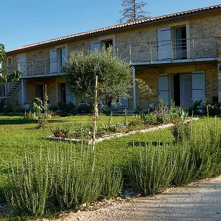 Le Jaccaranda Saint-Paul-les-Fonts